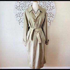 {Burberry} Vintage Nova Check Trench Coat
